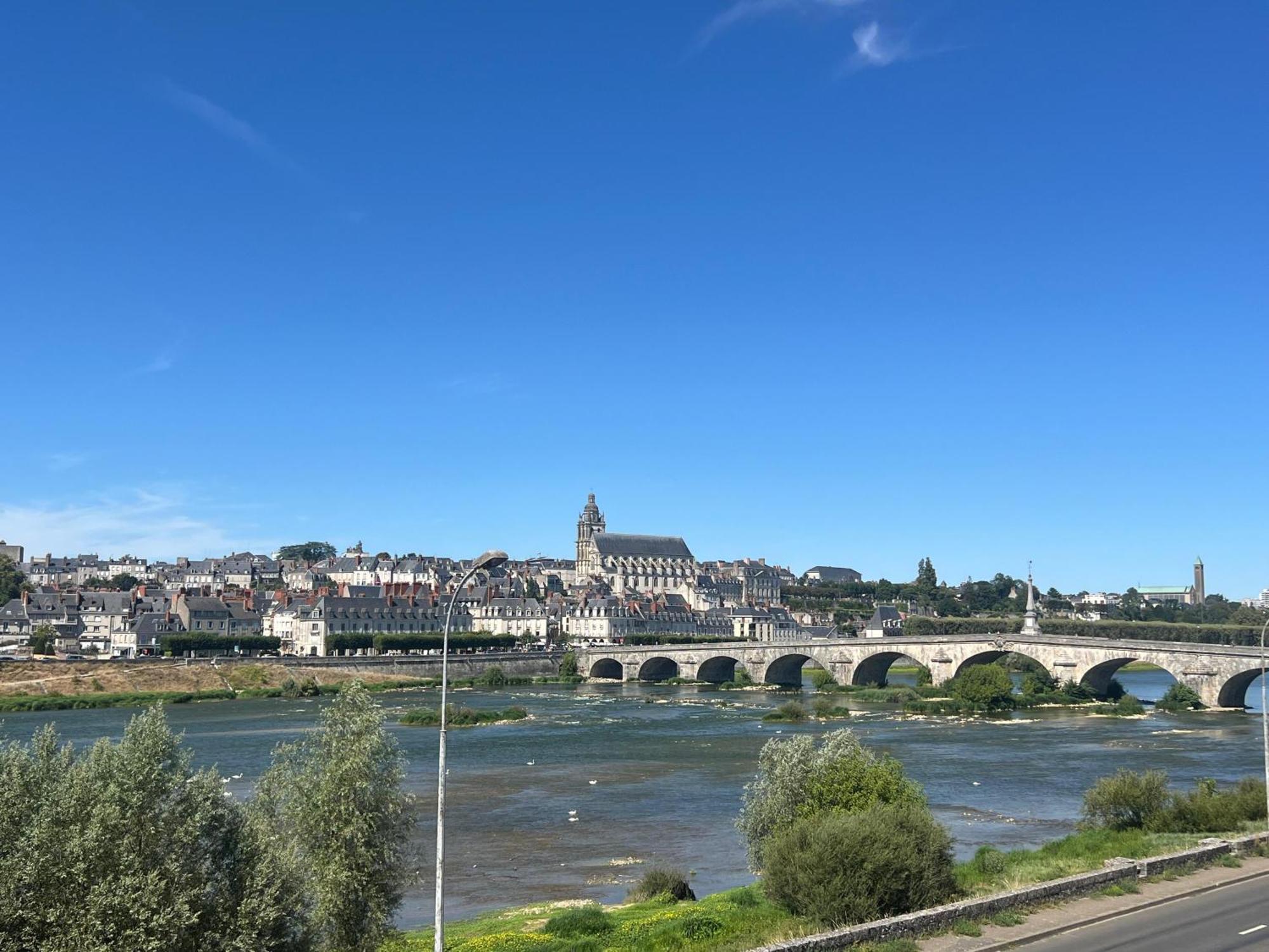 ブロワQuai De La Loireアパートメント エクステリア 写真