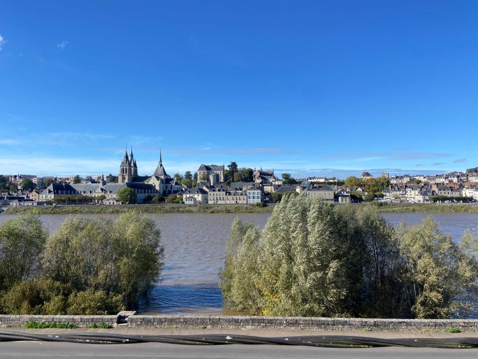 ブロワQuai De La Loireアパートメント エクステリア 写真